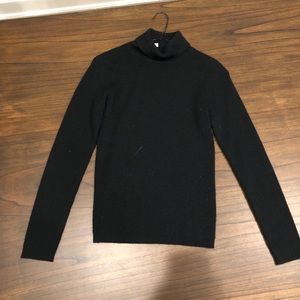 Black Woolen Turtleneck